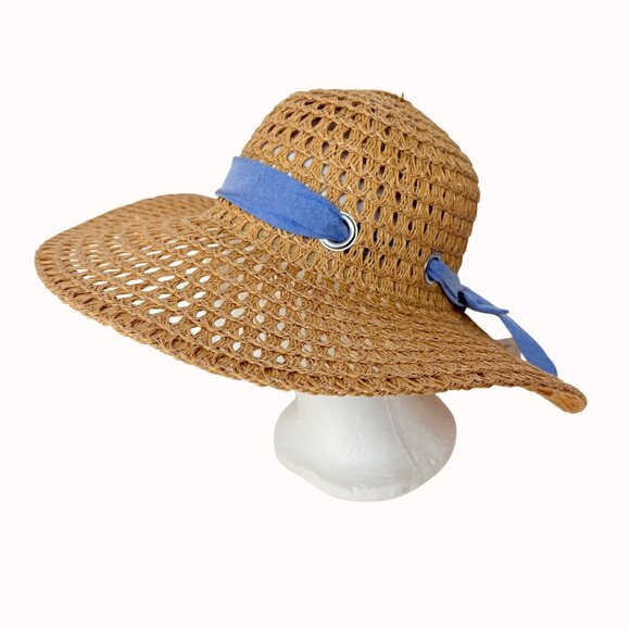 Open Weave Floppy Straw Hat Wide Brim Blue Bow Grommets Beach Cruise Resort Chic - Picture 14 of 16